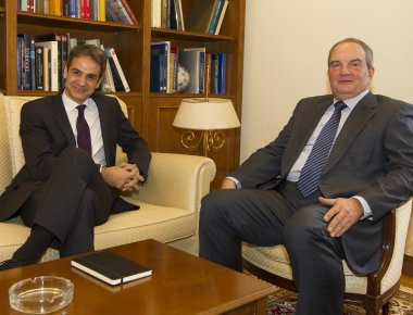 «Σύννεφα» στην σχέση Κ. Καραμανλή-Κ. Μητσοτάκη; (βίντεο)